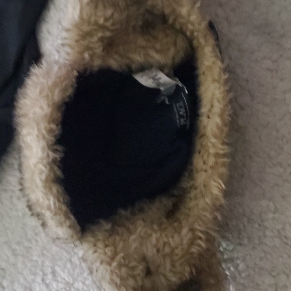 2 for 1 any kids hat - Boys winter Hat 2/3 yrs old - Picture 4 of 8